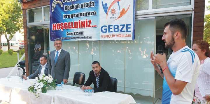 Gençler sordu Köşker yanıtladı