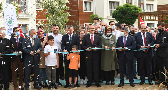 1 Milyon Yuva Teslim Edildi