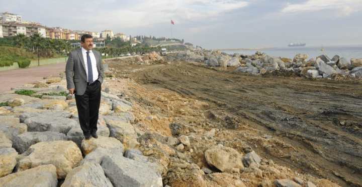 DARICA SAHİLLERİ YAZ AYLARINA HAZIRLANIYOR
