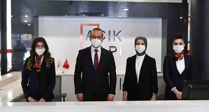 Açık Kapı, Aziz Milletimiz İçin Hep Açık