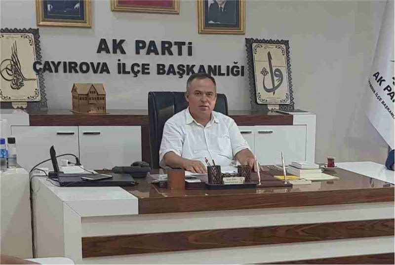  Ak Parti Çayırova ilçe başkanı  Paşa Ali  Elmalı
