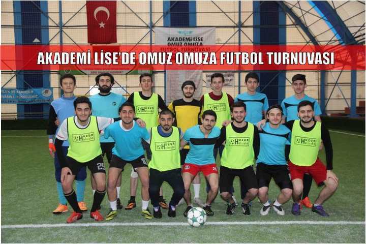 Akademi Lise’de omuz omuza futbol turnuvası