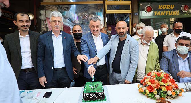 Alemdar esnafından Başkan Büyükakın’a teşekkür