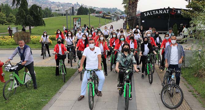 Anne Şehir, temiz çevre ve sağlıklı yaşam için pedal çevirdi