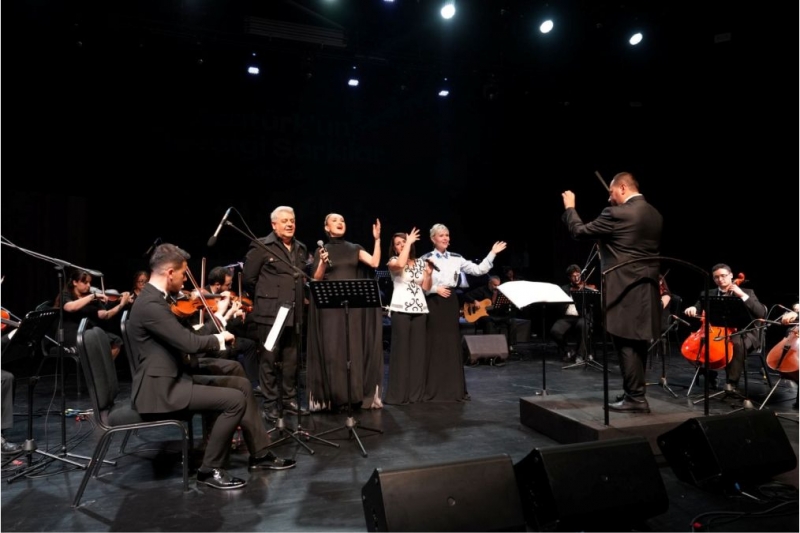 Ata'ya özlem notalarla yankılandı