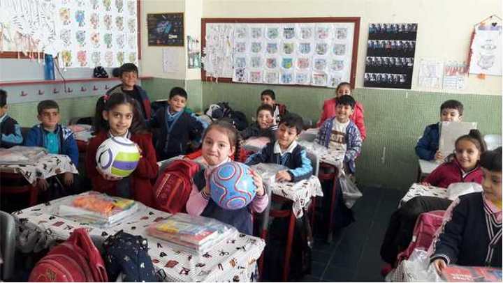 Başkan Şayir, Van’da ki öğrencileri sevindirdi