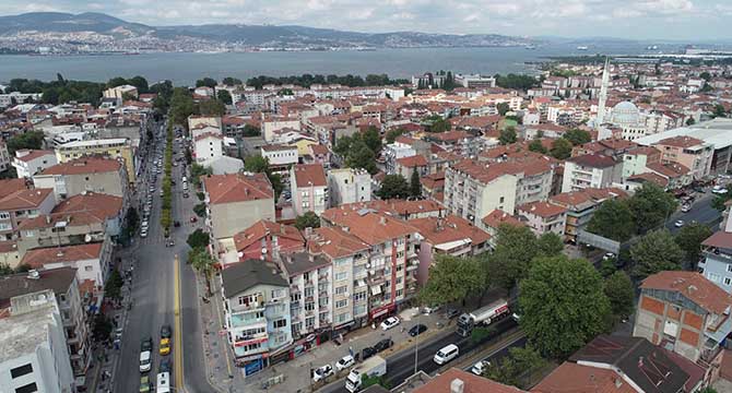 BAŞKAN SEZER’DEN GÖLCÜK’E MÜJDELİ HABER