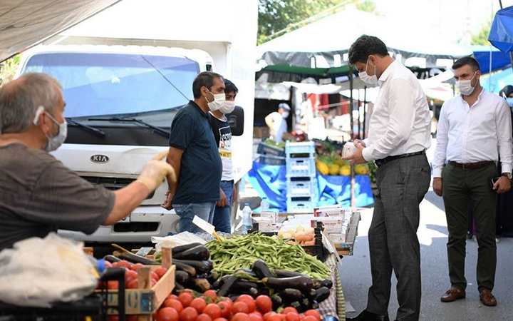 BAŞKANDAN PAZAR ALIŞ-VERİŞİ