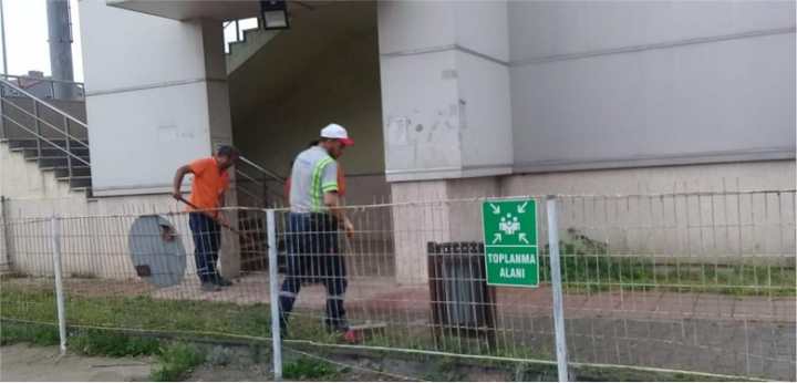 Bayram öncesi geçitler temizlendi