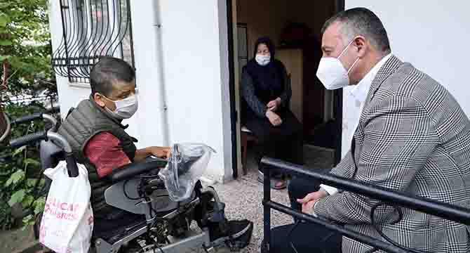 Bilal çağırdı, Büyükakın evini ziyaret etti