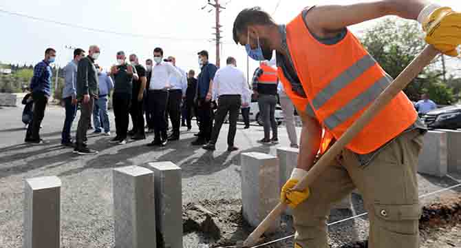 Büyükakın’a balkonlardan proje teşekkürü