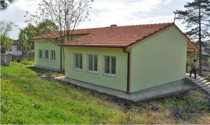 Büyükşehir, köylerin yanında