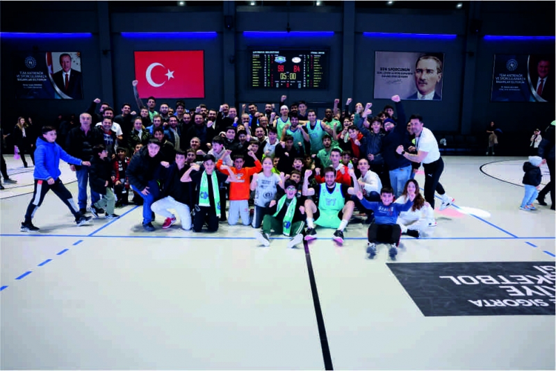 Çayırova Belediyesi, Fenerbahçe Koleji deplasmanında