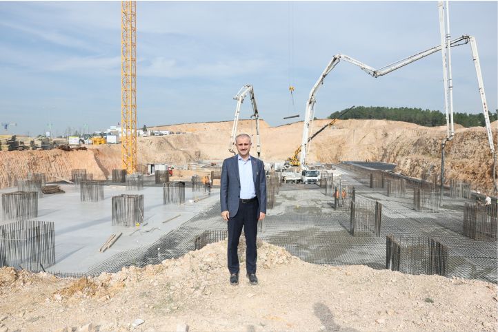 Çayırova Devlet Hastanesi’nin temel betonu dökülüyor