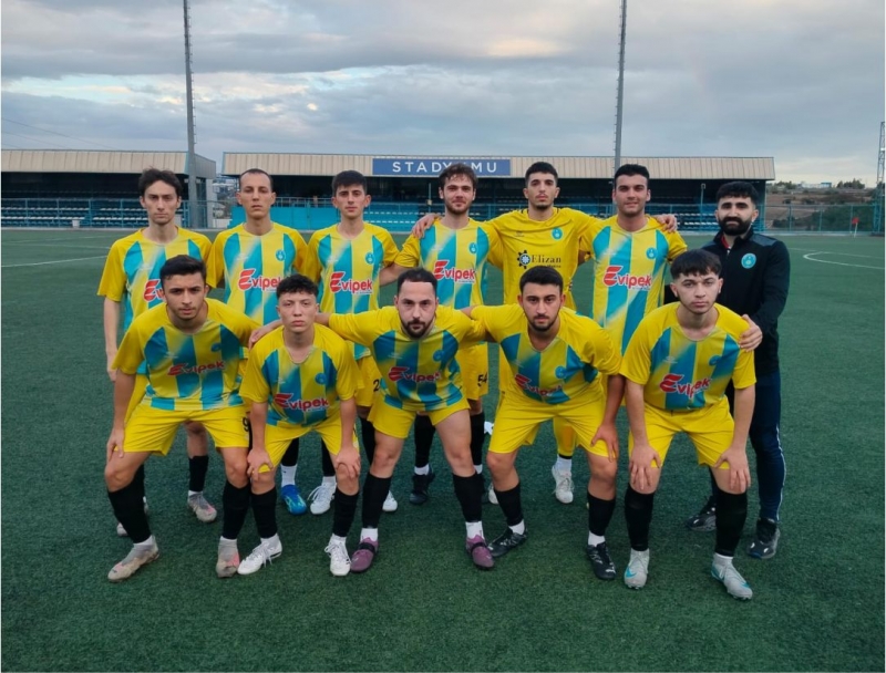 ÇAYIROVA GENÇLERBİRLİĞİ EVİNDE BAMBAŞKA