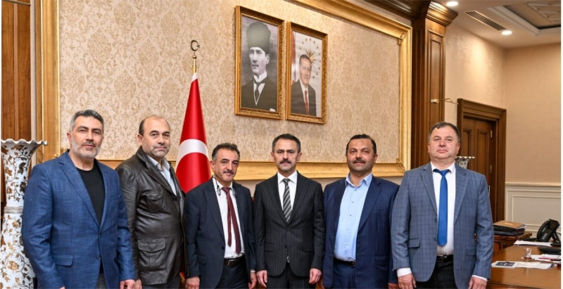 Çayırova Küçük Sanayi Sitesi nden Vali İlhami Aktaş’a Ziyaret
