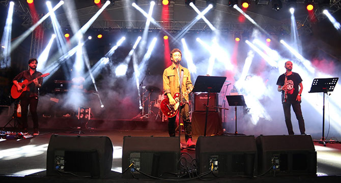 Çayırova'da Buray rüzgarı esti