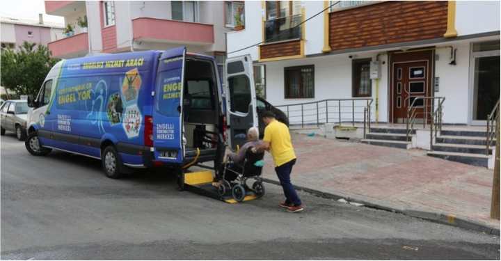 Çayırova’da engelliler yalnız değil