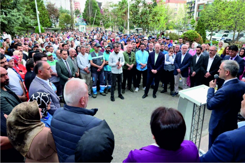 Çiftçi’ye mesai arkadaşlarından karşılama