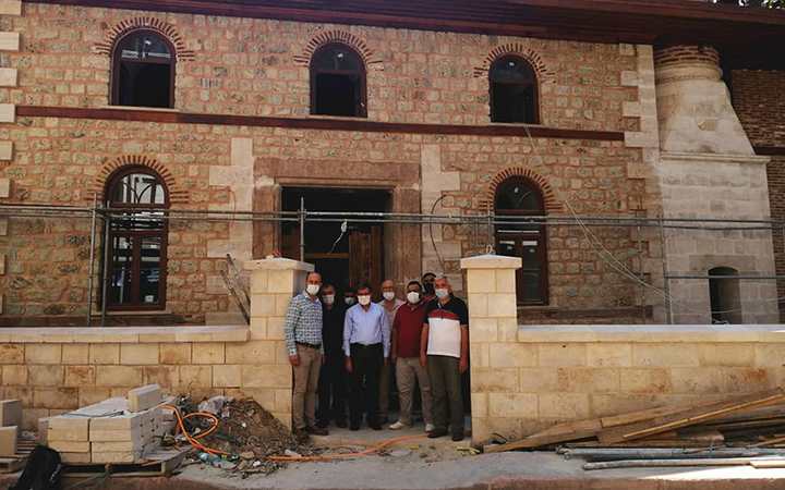 ÇINARLI CAMİİ’NDE SONA DOĞRU