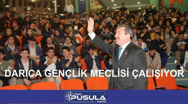 DARICA GENÇLİK MECLİSİ ÇALIŞIYOR