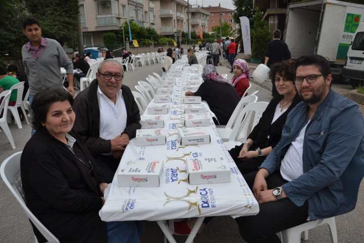 DARICA MAHALLE İFTARLARI DEVAM EDİYOR