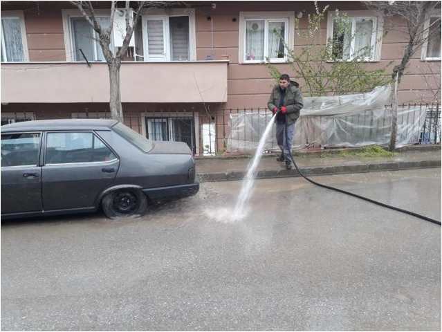 Darıca’da cadde ve sokaklar temizleniyor