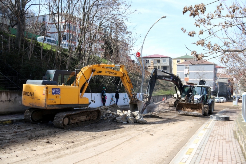 Dilovası’nda altyapı çalışma devam ediyor