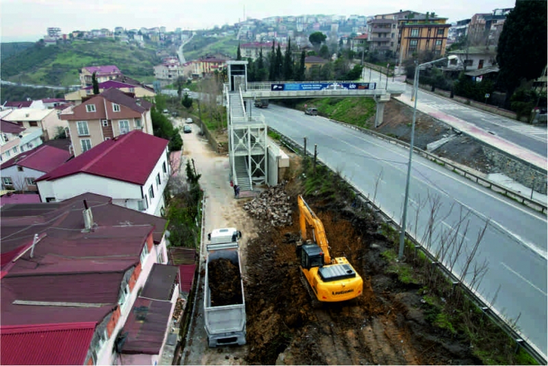 Eskihisar feribot yolu genişletiliyor