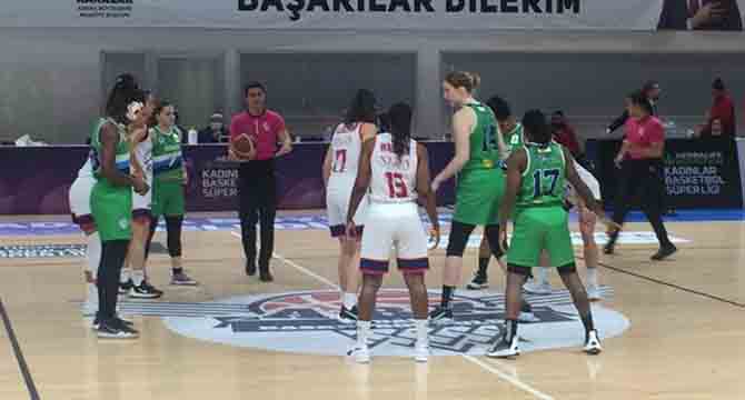 Euroleague öncesi Adana’da moral buldu