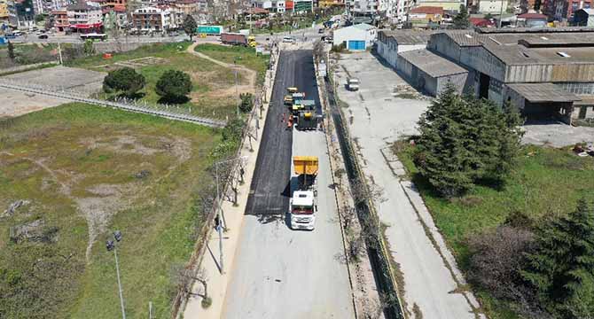 Gebze Ankara Caddesi'nde üstyapı çalışması