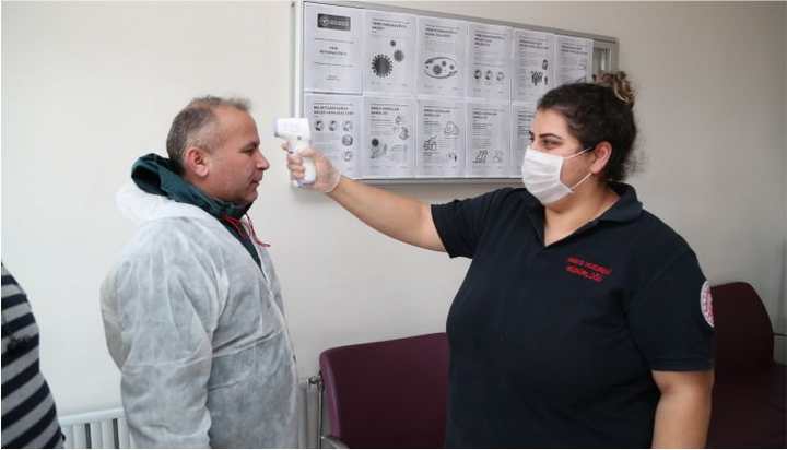 Gebze Belediyesi Huzur Evini dezenfekte etti