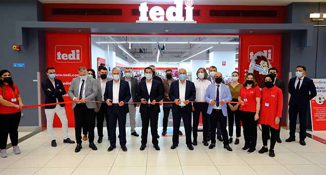 GEBZE CENTER AVM’NİN YENİ MARKASI TEDİ OLDU