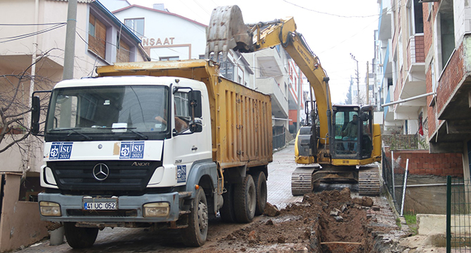 Gebze Ulus Mahallesi’ne yağmur suyu altyapı çalışması