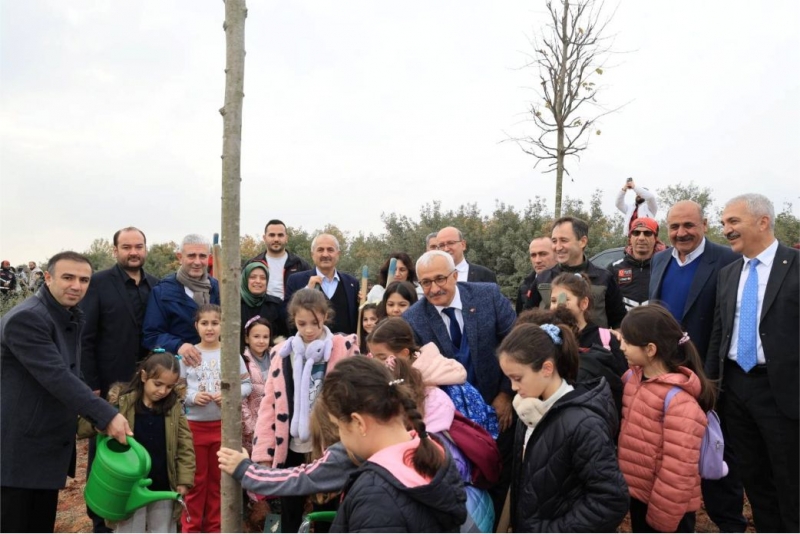 Gebze’de fidanlar toprakla buluştu  