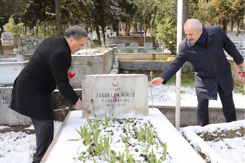 GEBZE'DE ŞEHİTLER DUALARLA ANILDI