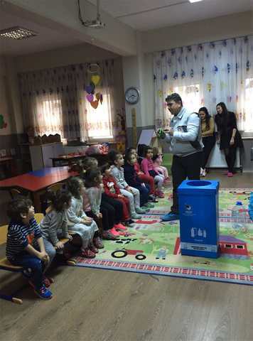 Gelecek Sizlerle Daha Güzel Olacak