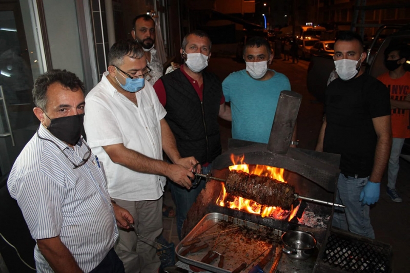 GÜLŞENi DERGAHI ÇAĞ KEBABI ETKiNLiĞiNDE BULUŞTU.