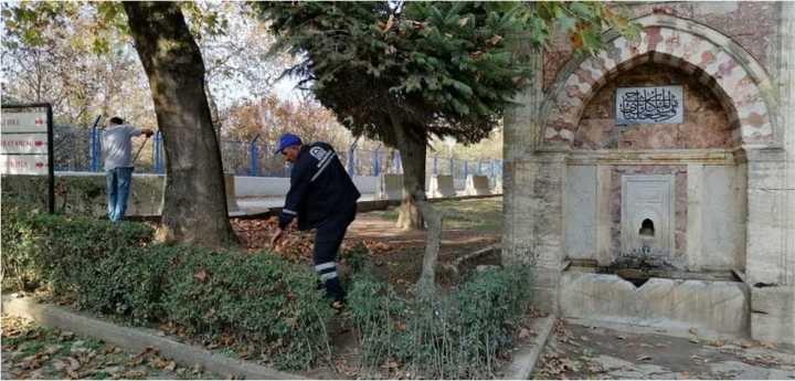 Hünkar Çayırı’nda temizlik ve ağaç bakımı yapıldı