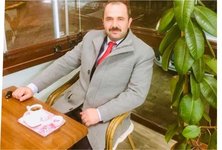 İNİN CUMHURBAŞKANIMIZIN SIRTINDAN