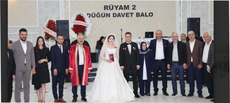İsmail Yılmaz hayatını Kübra Kaçar ile birleştirdi.