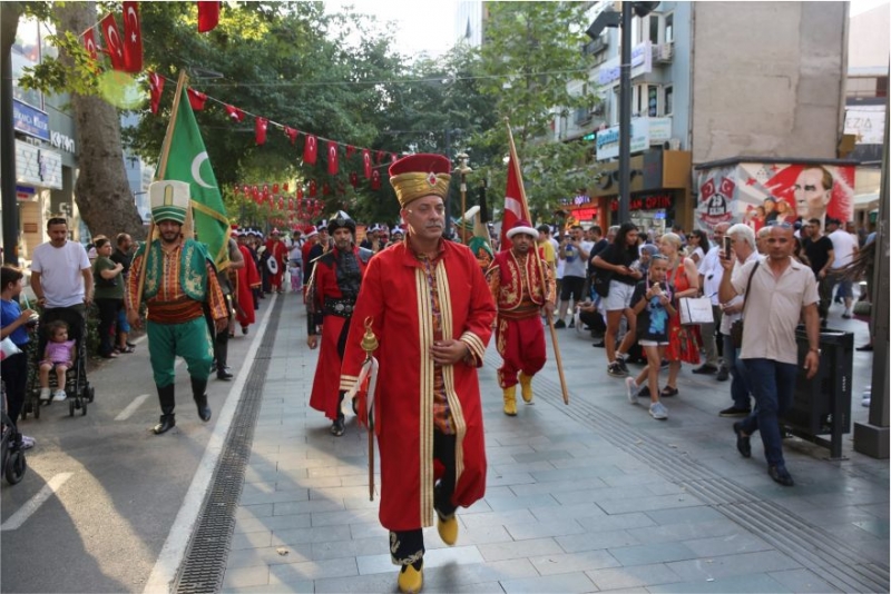 İzmit’te mehter coşkusu