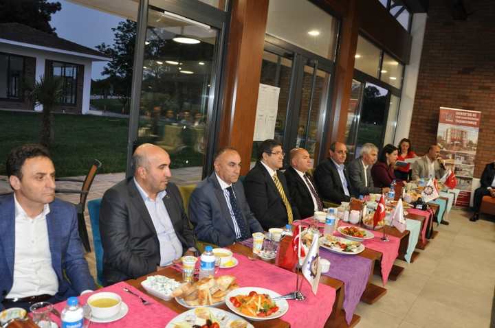 KAISİAD ailesi iftarda buluştu