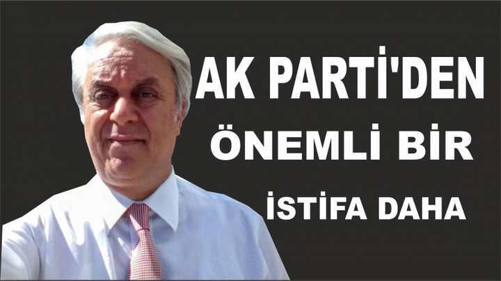 Kalabalık İstifa Etti