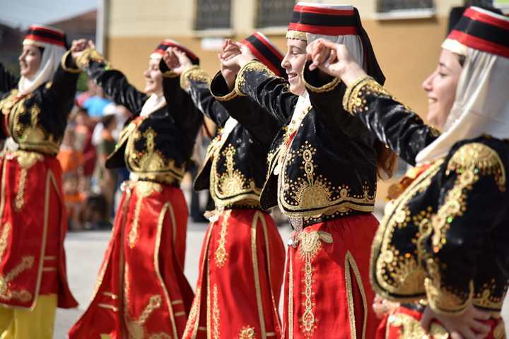 KARTEPE’DE İLKÖĞRETİM HAFTASI COŞKUYLA KUTLANDI