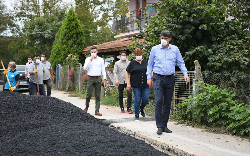 KARTEPE’DE YOLAR BAKIMDA