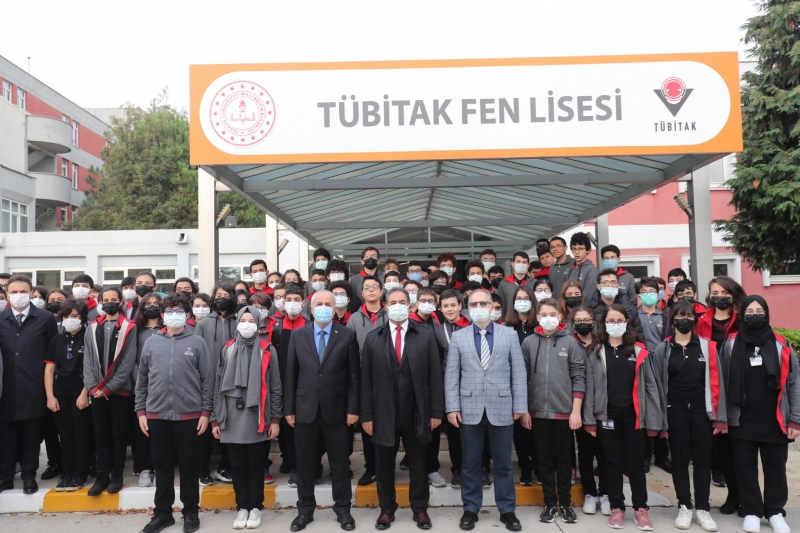 Kaymakam Güler ve Başkan Büyükgöz  Bayrak Töreninde 