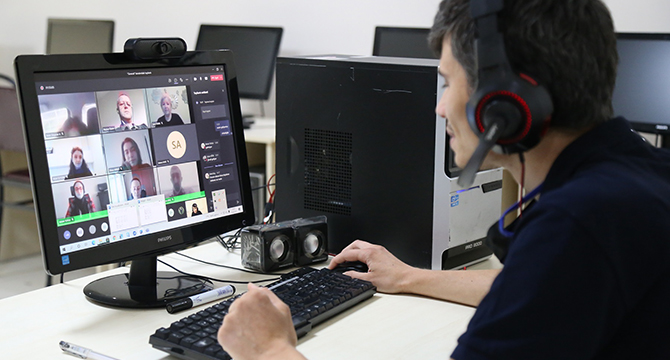 KO-MEK’ten GTÜ’ye Office Programı eğitimi