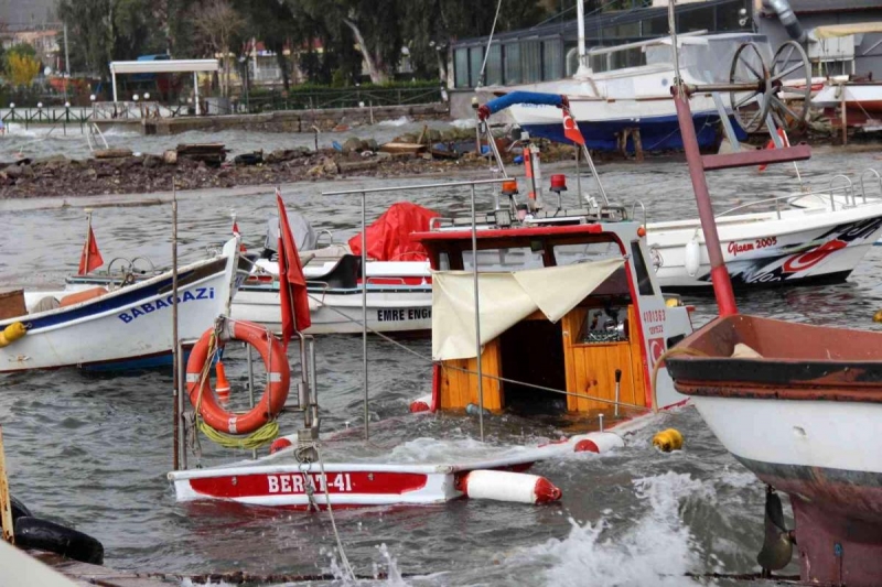 Kocaeli İlimizde Etkili Olan Fırtına Sonrası Meydana Gelen Olaylar