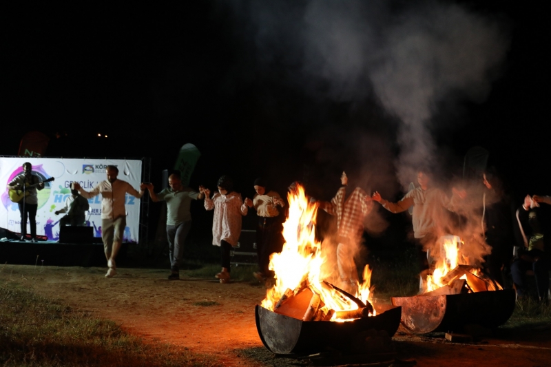 Körfez’de ‘.Kamp Ateşi’ Yandı